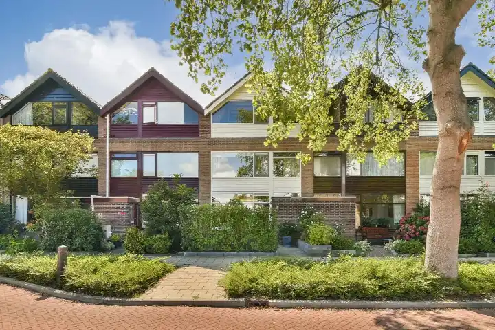 Terraced house for sale: Groen van Prinstererlaan 13, Reeuwijk-Brug-Midden Reeuwijk