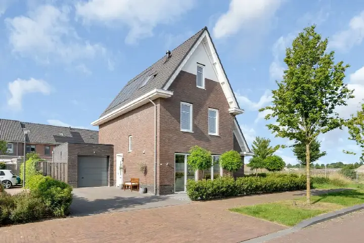 Vrijstaande woning te koop: Groenallee 12, Doornsteeg Nijkerk