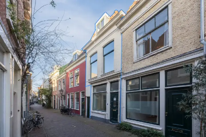 Terraced house for sale: Groenesteeg 36, Pancras-Oost Leiden