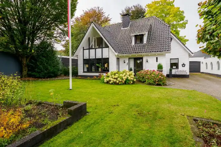 Vrijstaande woning te koop: Gronausestraat 64, Losser-West Losser