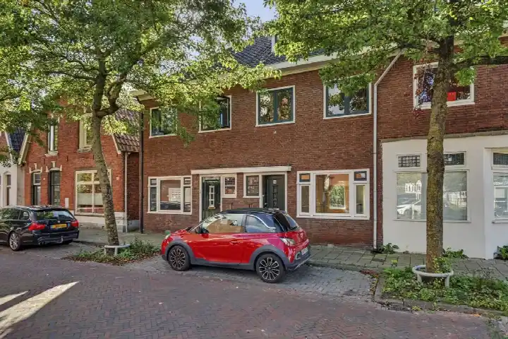 Tussenwoning te koop: Gronausevoetpad 114, Velve-Lindenhof Enschede