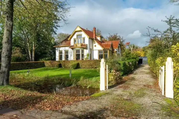 Vrijstaande woning te koop: Groningerstraatweg 23, Grijpskerk Grijpskerk