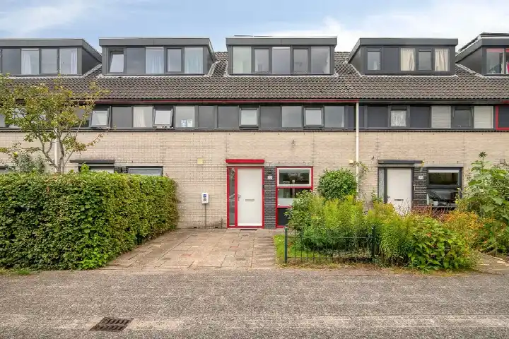 Tussenwoning te koop: Groote Kreek 72, Groote Kreek e.o. Amersfoort
