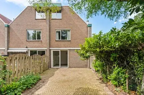 Terraced house for sale: Groote Peel 72, Biesbosch Diemen