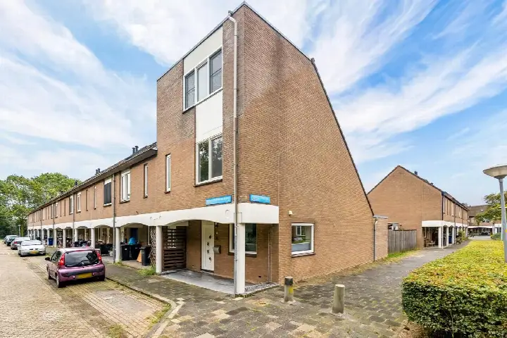 Hoekwoning te koop: Grote Brekkenstraat 71, Waterwijk West Almere