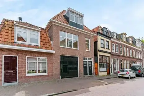 Terraced house for sale: Grote Oost 54, Binnenstad - Buurt 10 01 Hoorn