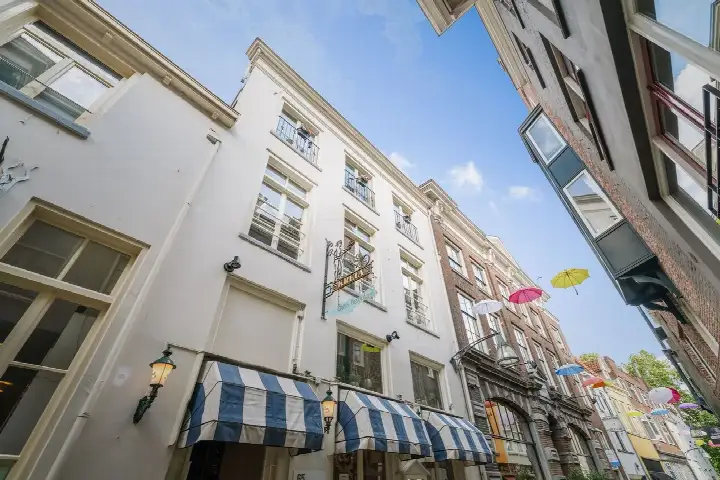 Studio te koop: Grote Overstraat 65A, Centrum Deventer