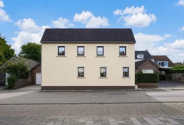 Vrijstaande woning te koop: Grote Straat 26, Berg Berg En Terblijt