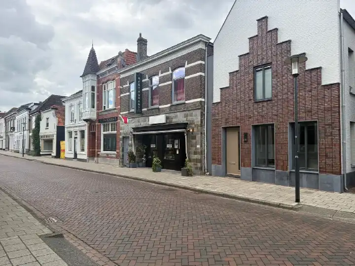 Apartment for sale: Grotestraat 159, Centrum Waalwijk