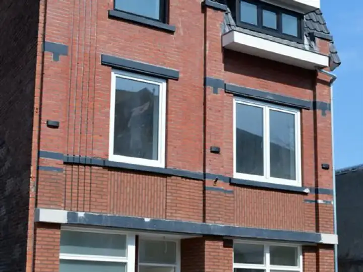 Appartement te huur: Grotestraat 30C, Tegelen-Centrum Tegelen