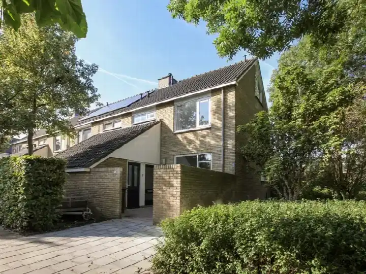 Hoekwoning te koop: Gruttoplein 16, Vogelbuurt Boskoop