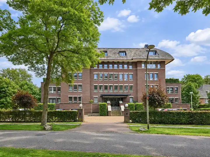Appartement te koop: Guirlande 204, Bosweide 'S-Gravenhage