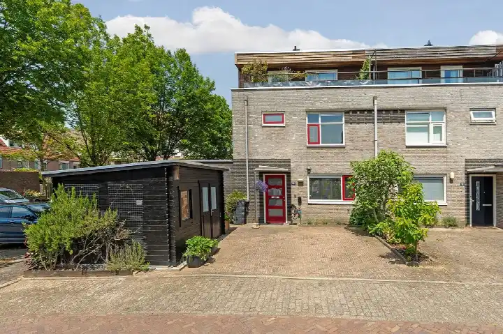 Corner house for sale: Guldenstraat 20, Nije Veld Nijmegen