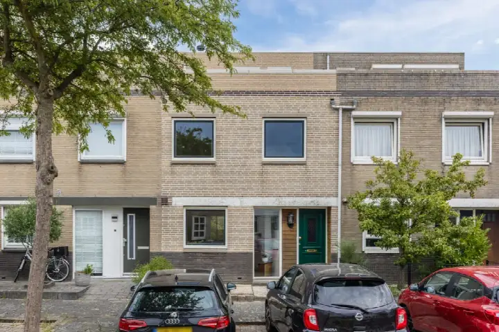 Terraced house for sale: H. Soeteboomstraat 44, Westerwatering Noord Zaandam