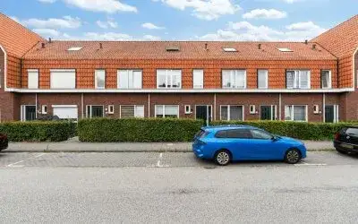 Tussenwoning te koop: H.W. Mesdagstraat 73, Breitnerstraat en omgeving Dordrecht