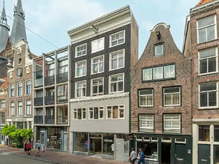 Appartement te huur: Haarlemmerstraat 104-3, Haarlemmerbuurt-Oost Amsterdam