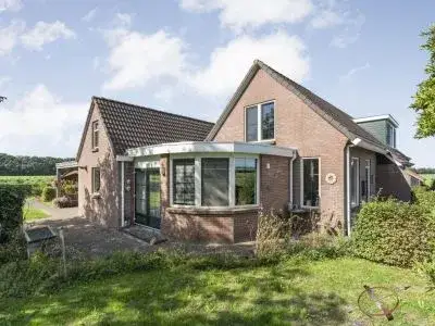 Semi-detached for sale: Haarweg 52, Brucht Brucht