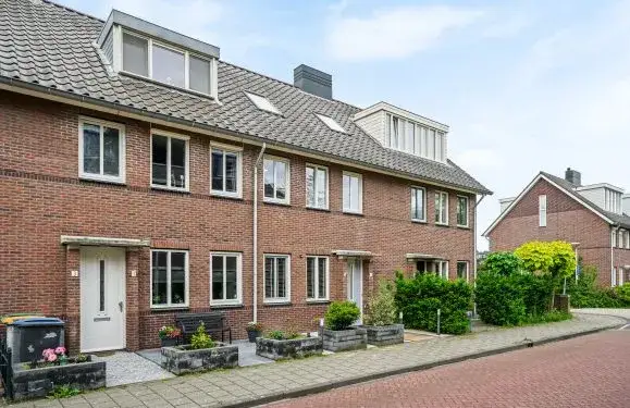 Tussenwoning te koop: Haas 5, Legmeer Uithoorn