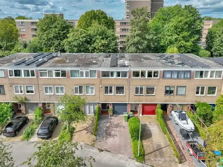 Tussenwoning te koop: Hadewijchstraat 10, Haren-Zuidwest Haren (Gr)