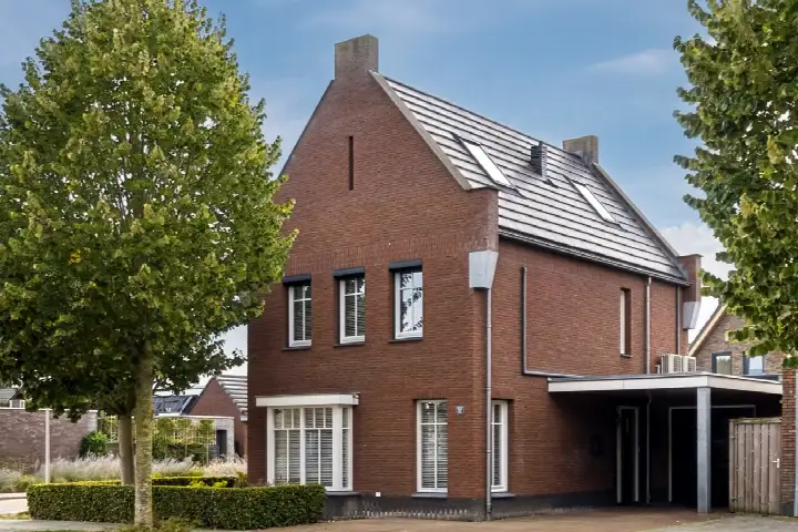 Vrijstaande woning te koop: Hageheld 52, Waterdael III Someren