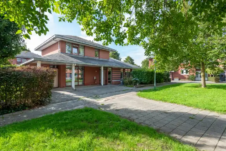 Vrijstaande woning te koop: Hagepreekland 51, Landen Houten