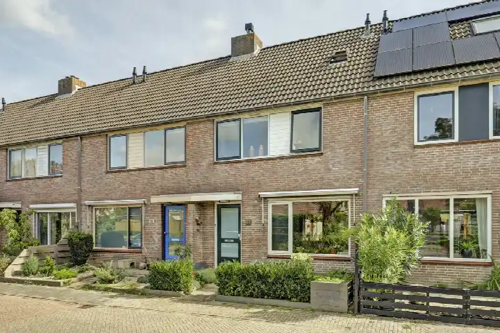 Terraced house for sale: Hammarskjöldstede 42, Goes-Noordwest Goes