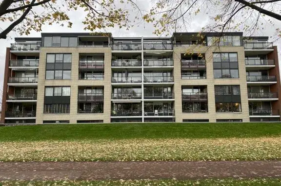 Appartement te huur: Hamontstraat 220, Nieuw-Sloten-Noordoost Amsterdam