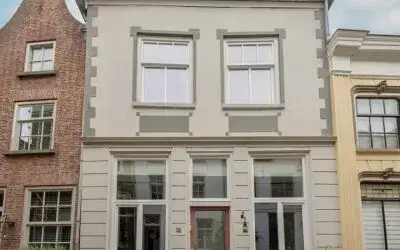 Tussenwoning te koop: Hamstraat 3, Binnenstad-Grave Grave