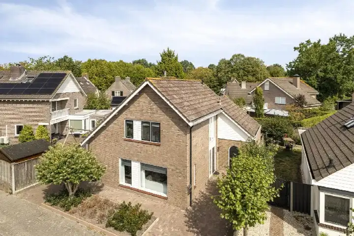 Vrijstaande woning te koop: Handboogstraat 1, Molenwijk (zuid) Loon Op Zand