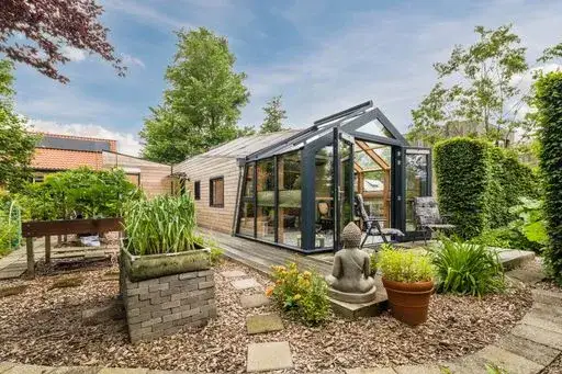 Detached house for sale: Handerweg 1A10, Eenrum Eenrum