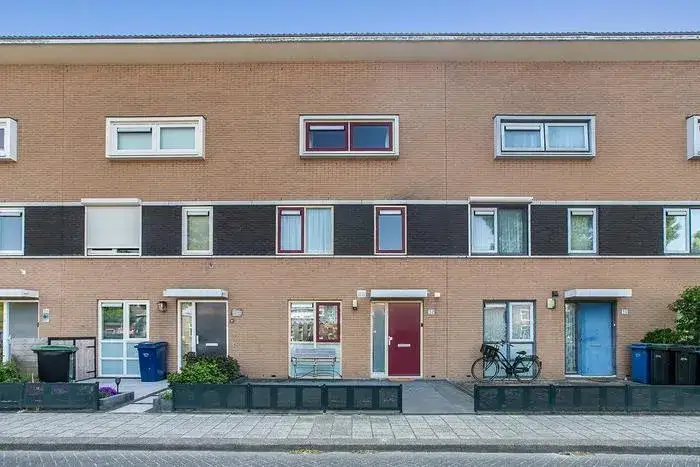 Tussenwoning te koop: Hans Lodeizenstraat 32, Literatuurwijk Midden-west Almere