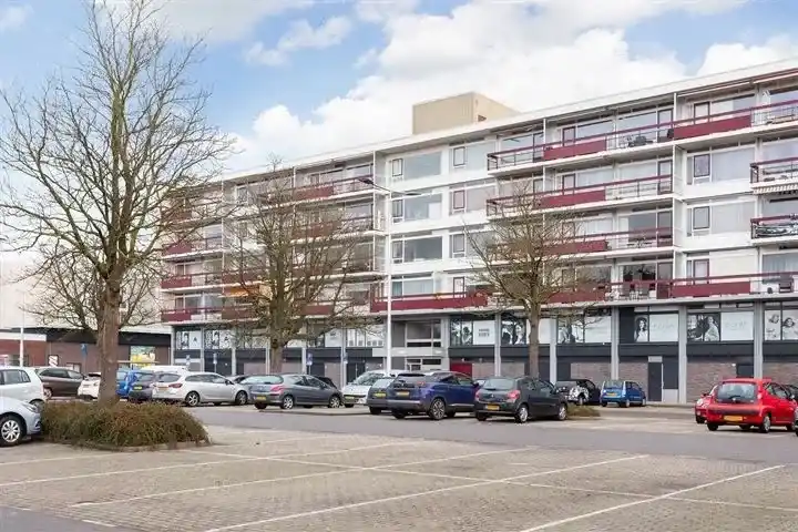 Kamer te huur: Hanzestraat, Winkelcentrum Arnhem