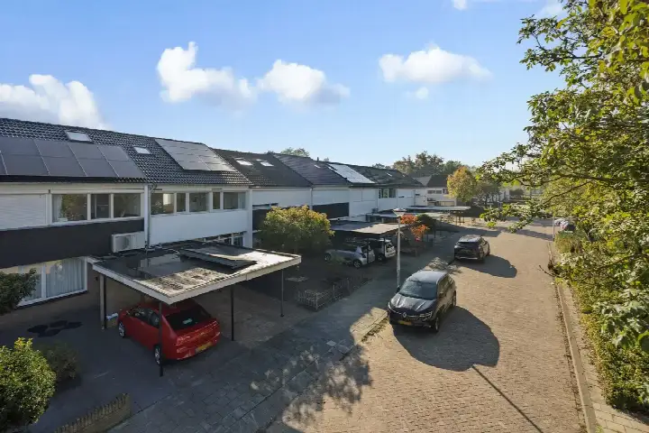 Terraced house for sale: Harpstraat 13, Eeuwsels Helmond