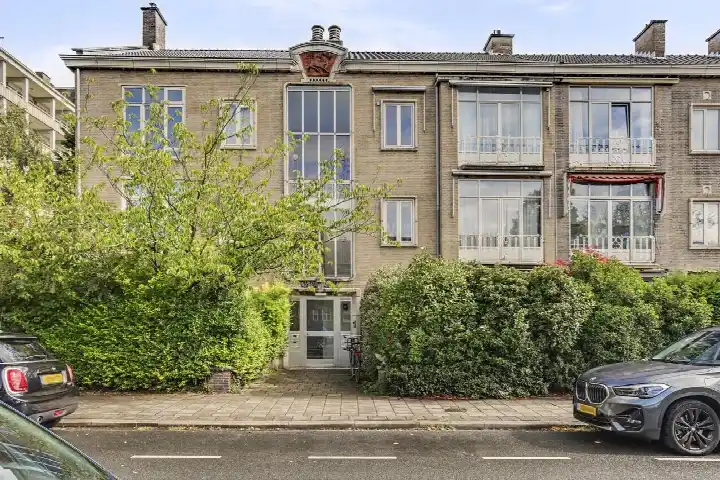 Appartement te koop: Hart Nibbrigkade 59, Uilennest 'S-Gravenhage
