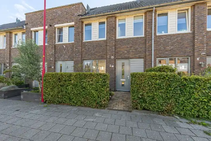 Tussenwoning te koop: Haruku 28, De Burgt Barneveld