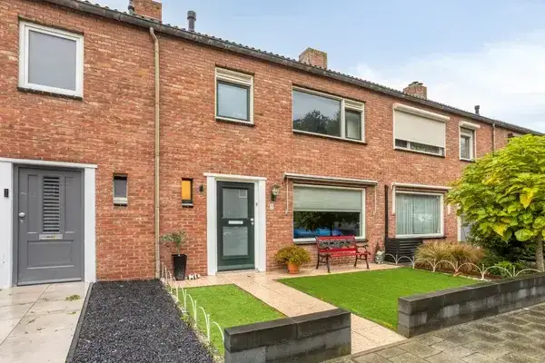 Tussenwoning te koop: Hattingalaan 11, Carmel Hulst