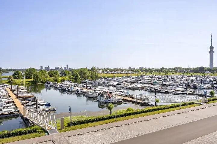 Appartement te koop: Havenkwartier 101, Herten Herten