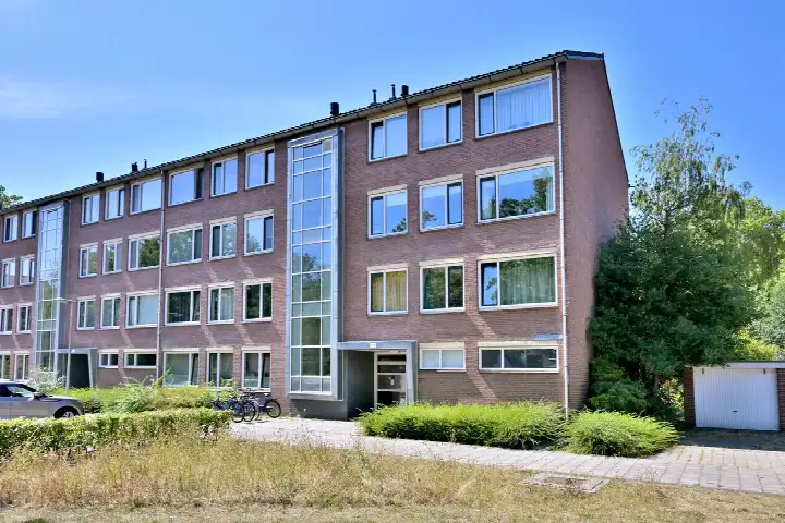 Appartement te koop: Havezatelaan 215, Borgele Deventer