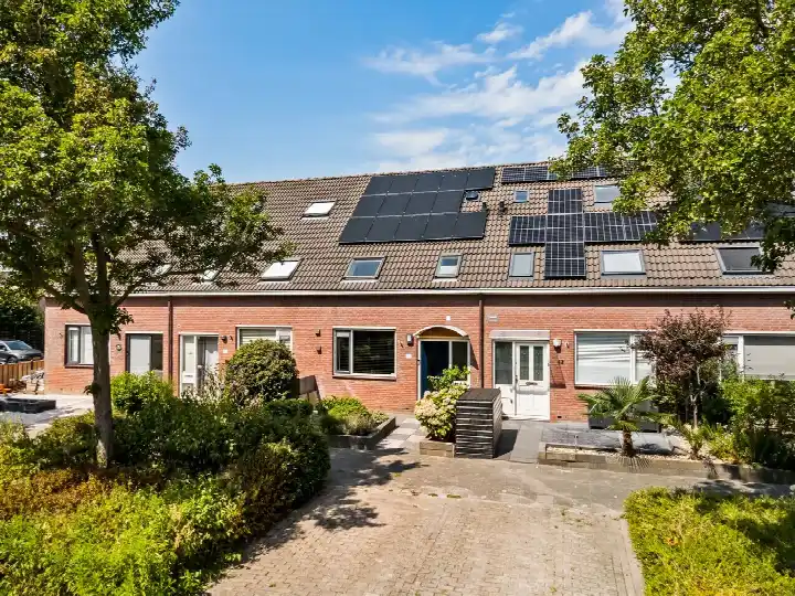 Terraced house for sale: Haya van Somerenstraat 44, Kudelstaart Kudelstaart
