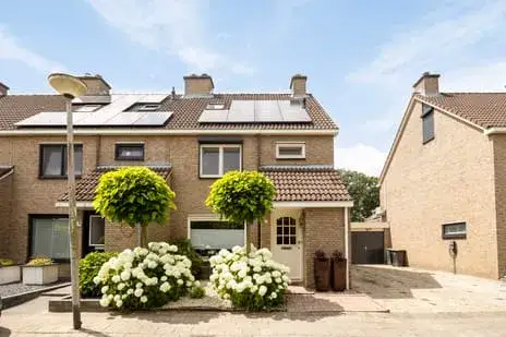 Terraced house for sale: Haydnstraat 6, Losser-West Losser