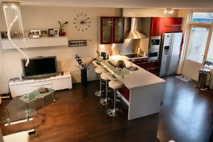 Tussenwoning te koop: Hazeleger 98, Cuijk Padbroek Cuijk