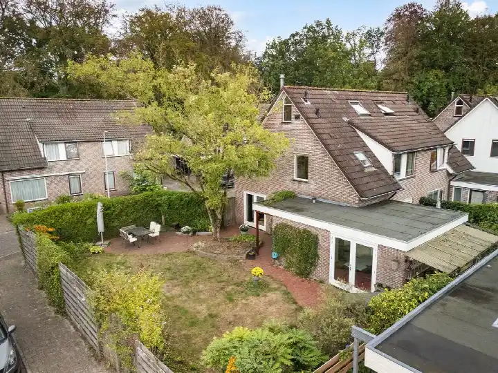 Semi-detached for sale: Hazelnoot 7, Doorn-Zuidoost Doorn
