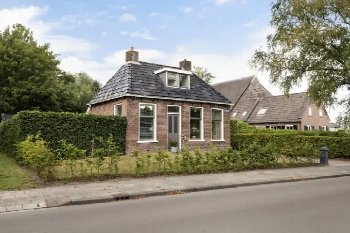 Vrijstaande woning te koop: Hearewei 4, Damwâld Damwâld