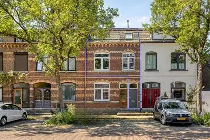 Appartement te koop: Heerderweg 28, Wyckerpoort Maastricht
