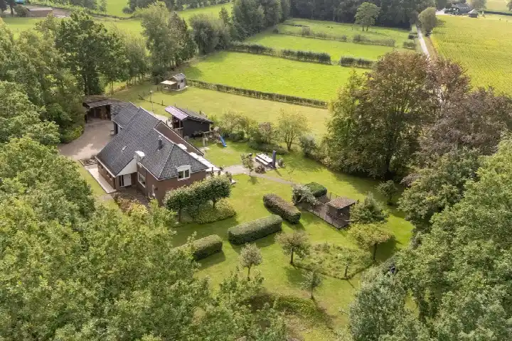 Vrijstaande woning te koop: Heerenweg 84, Verspreide huizen IJhorst Ijhorst