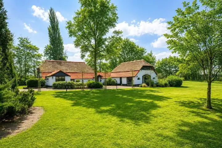 Vrijstaande woning te koop: Heersweg 2, Westeneng Harskamp