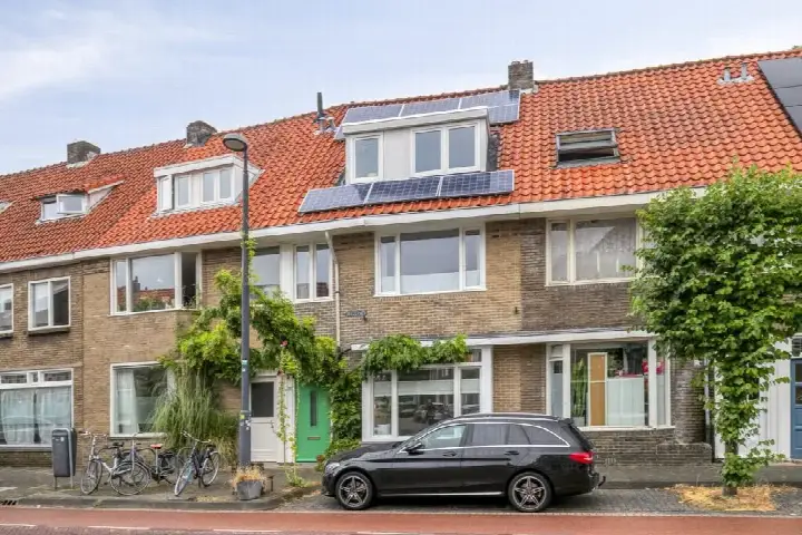 Tussenwoning te koop: Heezerweg 115, Tuindorp Eindhoven