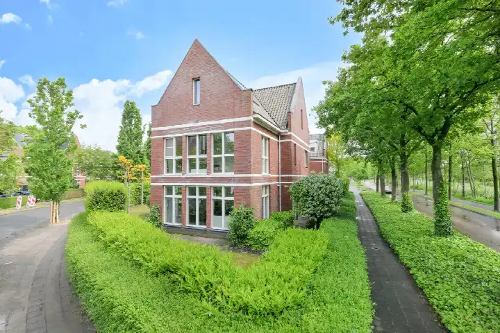 Detached house for sale: Heideweg 104, Eilandengroepenbuurt Amersfoort