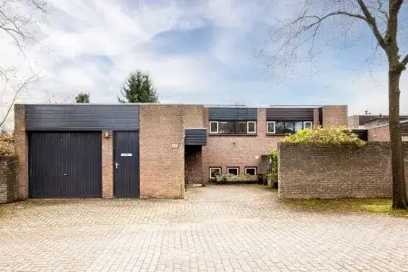 Tussenwoning te koop: Heideweg 14, Arnhemse Allee Arnhem