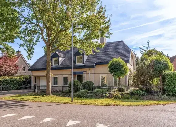 Vrijstaande woning te koop: Heilaarpark 21, Heilaar Breda